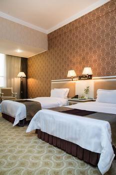 New Plum Garden Seasons Hotel - Shenzhen Zhucun  Экстерьер фото